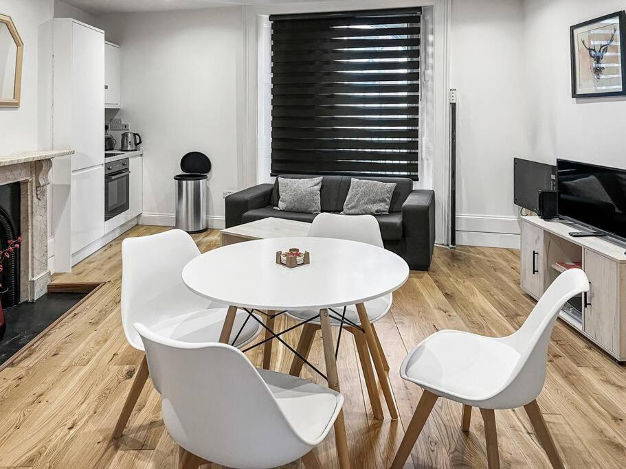 Bright And Spacious 1-Bdr Flat W/ Free Parking Reading Exterior foto